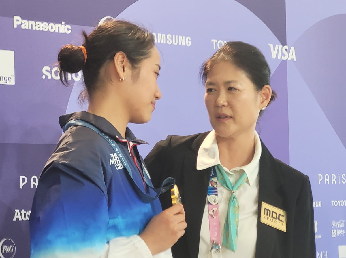 卫报：若瓜迪奥拉离队，曼城会认真考虑让阿莫里姆接手
