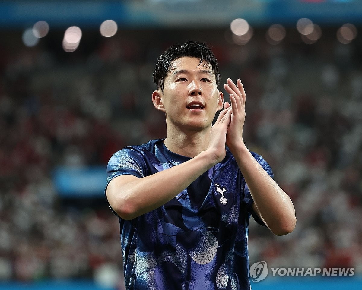 继续抗议！AC米兰球迷要求卡迪纳尔出售俱乐部