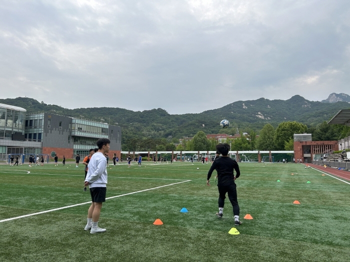中超-海港1-0沧州下轮取胜即可夺冠 武磊29轮32球