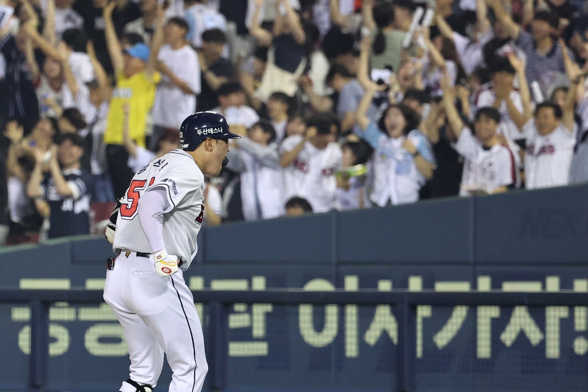 奥尔莫小角度凌空爆射破门！巴萨3-0领先