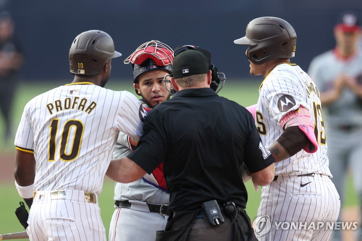 天降神锤！李凯尔连中3记三分打停凯尔特人！