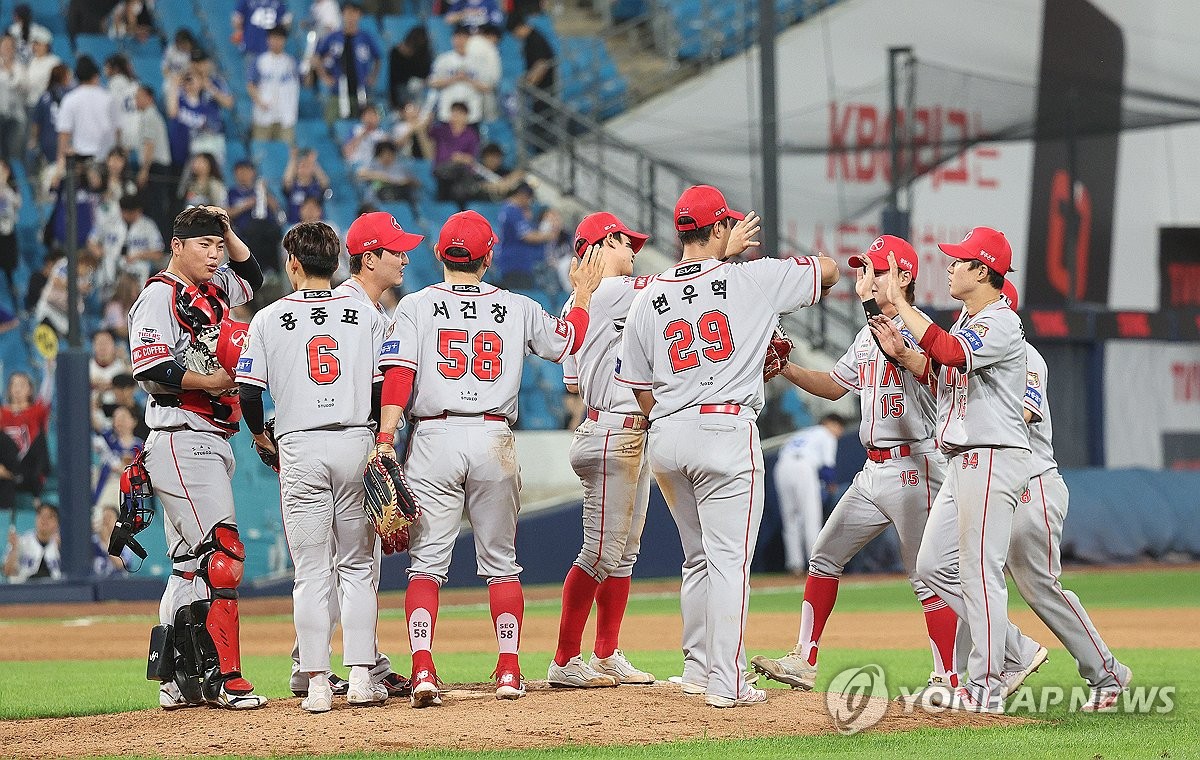 米兰vs那不勒斯：莫拉塔PK卢卡库，莱奥、普利希奇替补